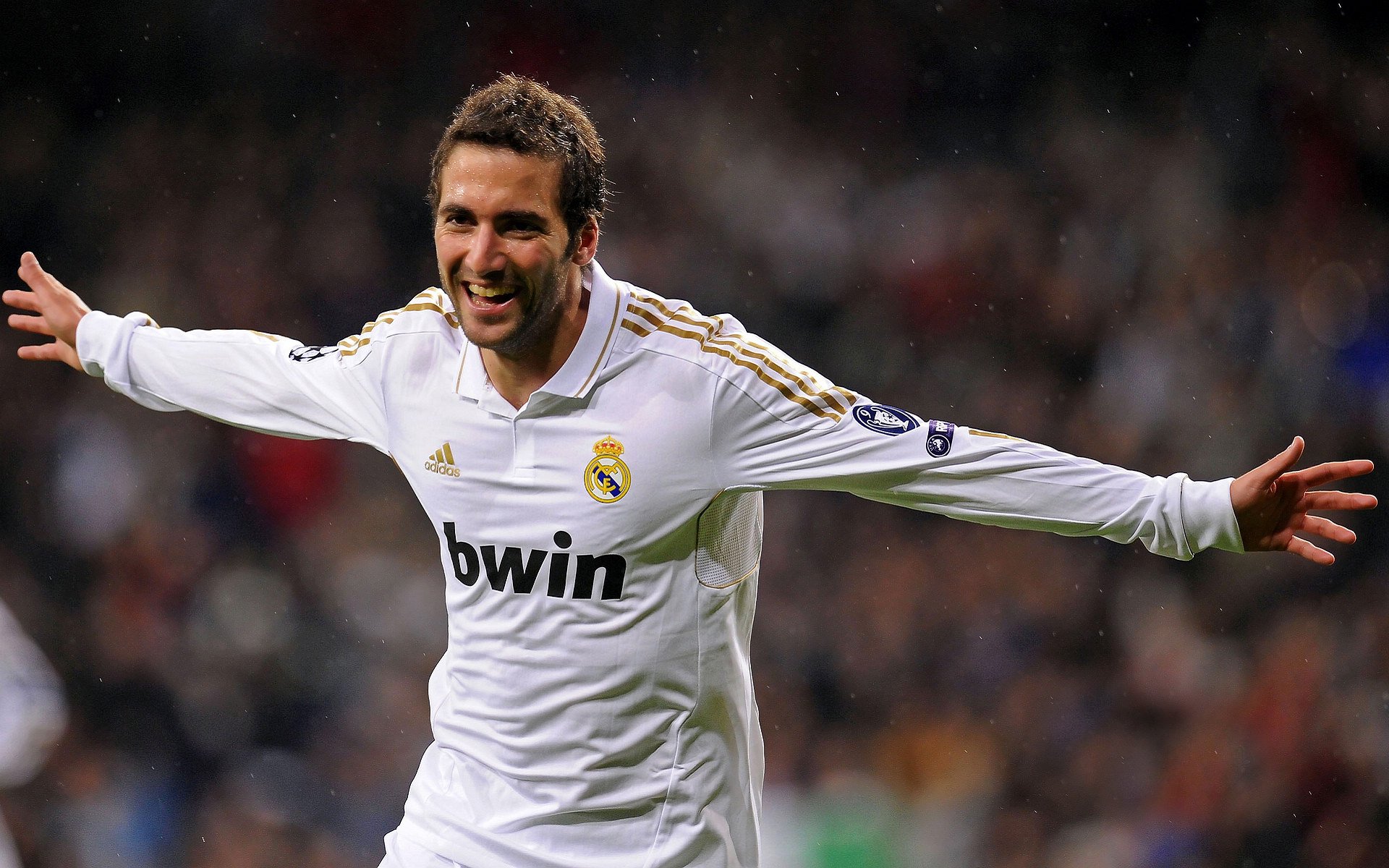 VAR判罚引发巨大争议